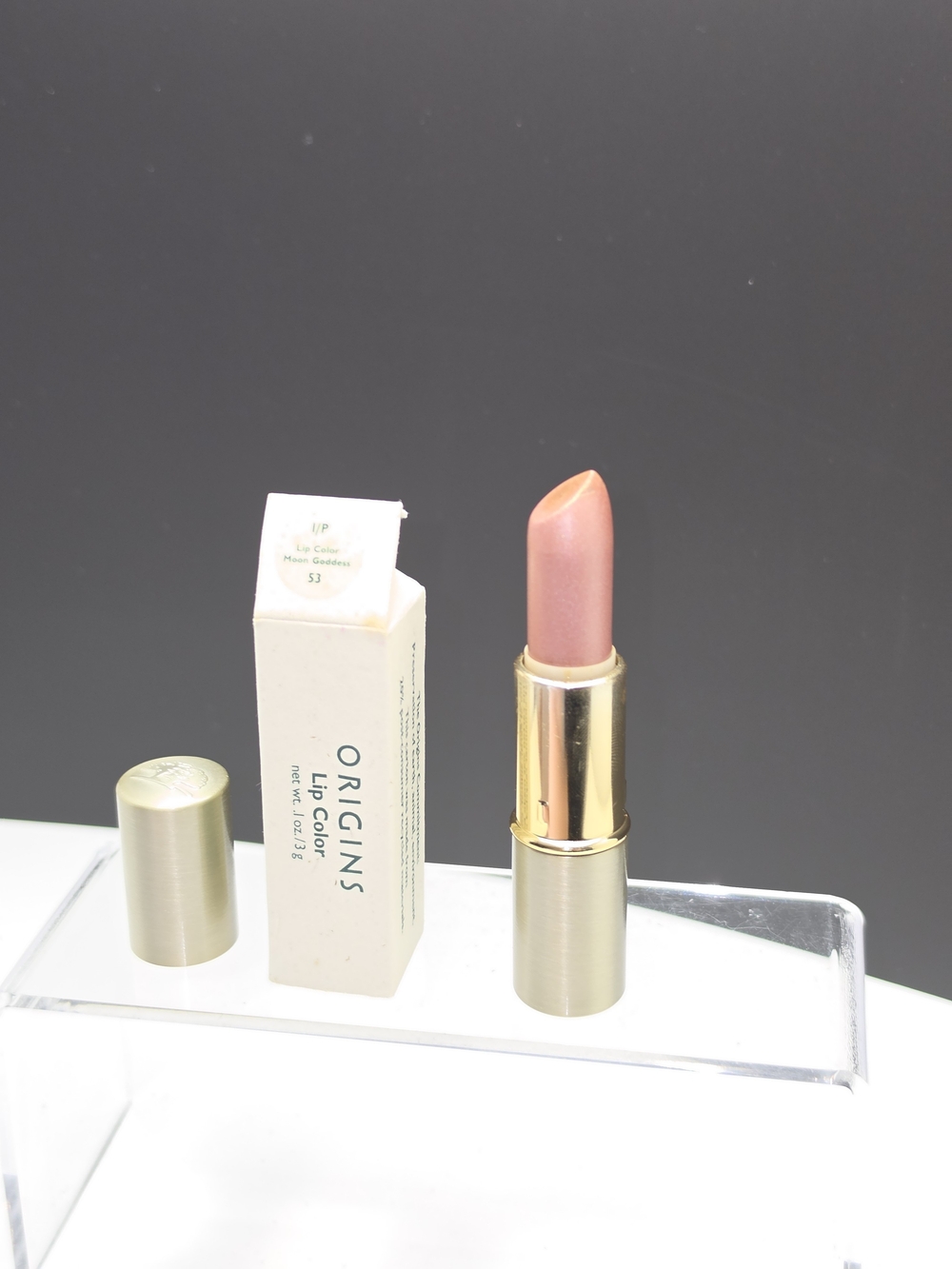 VINTAGE ORIGINS Lipstick #53- "MOON GODDESS"
